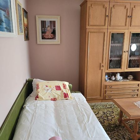 Apartment Madona ชิเบนิก ภายนอก รูปภาพ
