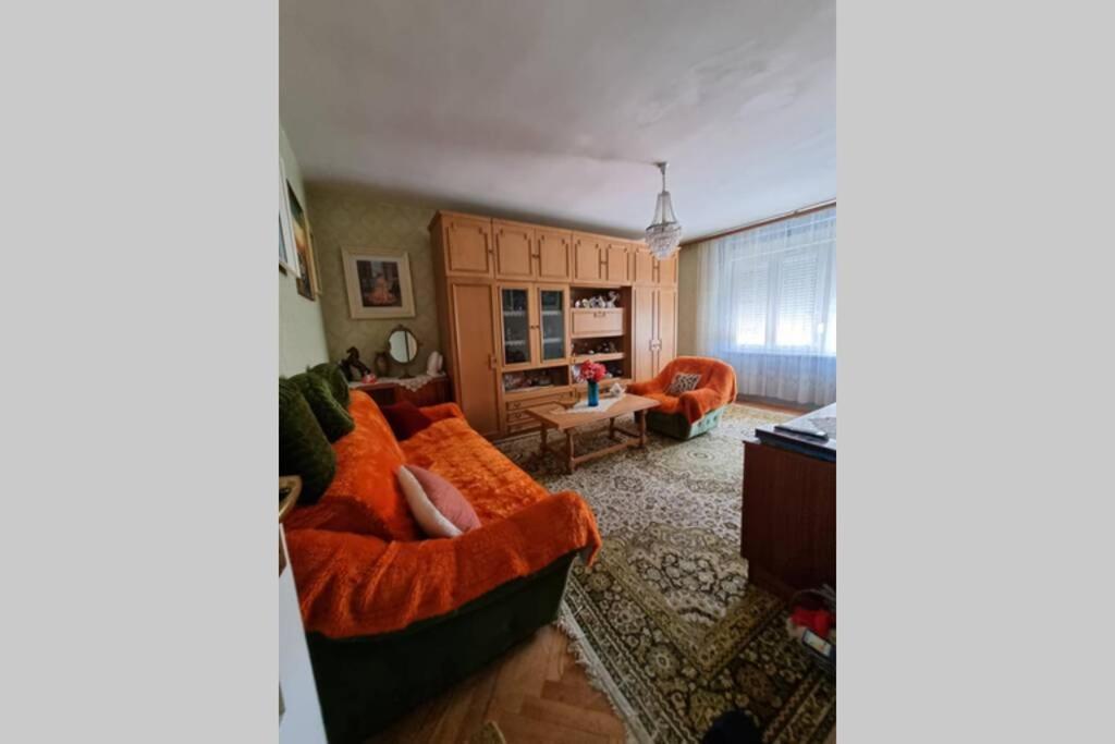Apartment Madona ชิเบนิก ภายนอก รูปภาพ